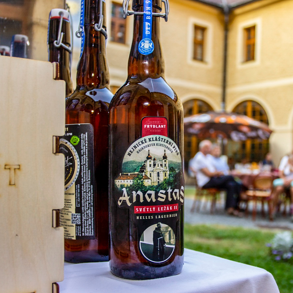 Klášterní pivo Anastas